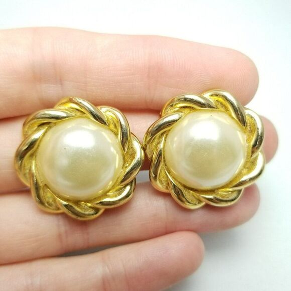 Vintage Faux Pearl Gold Tone Clip On Earrings, Dome Shape, 80s 90s Style - Picture 5 of 6